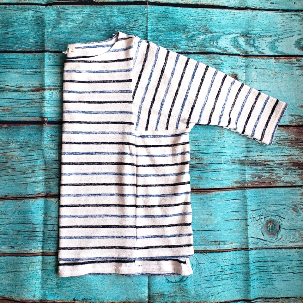 Gap striped knit top size medium
